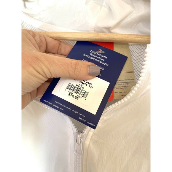 Champion NWT Women’s Woven Full Zip Hoodie Windbreaker Jacket JL7277 $75… - Picture 7 of 9